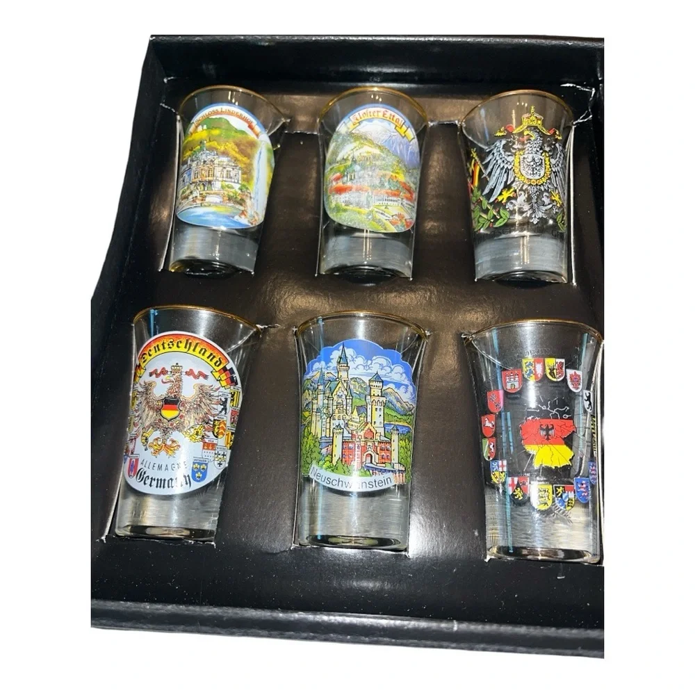German Flask and Shot Glass Set Scenic Set